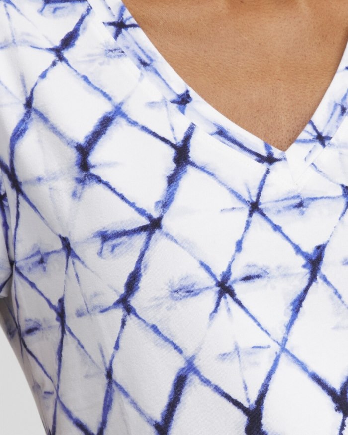 Chicos Tie Dye V-neck Perfect Tee - Classic Navy Chicos Tie Dye V-neck Perfect Tee - Classic Navy