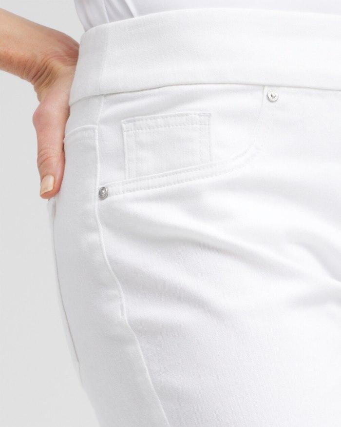 Chicos No-Stain Pull-On Shorts - Alabaster Chicos No-Stain Pull-On Shorts - Alabaster