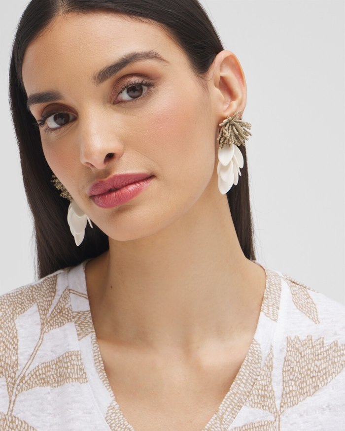 Chicos No Droop White Petal Earrings - White Chicos No Droop White Petal Earrings - White